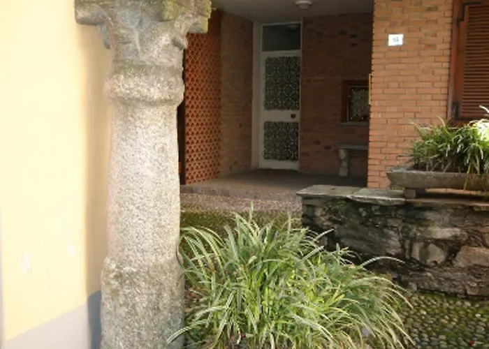 Garibaldi Apartament Stresa